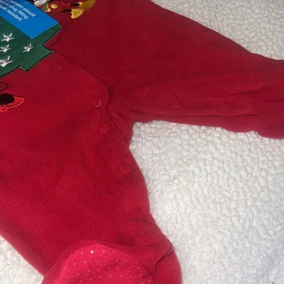 Disney Baby: My First Christmas baby onesie! Size 3-6 months.So cute & brand new - Picture 6 of 16